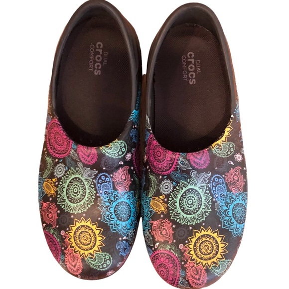 CROCS Shoes - Crocs Clogs, Multi-Flower/Color, Black, Size 6